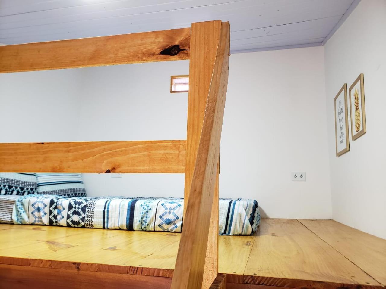 Santo Quintal Albergue Ubatuba